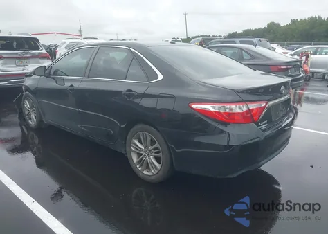 2016 Toyota Camry Se z USA, uszkodzony, nr VIN 4T1BF1FK8GU564919